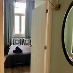 Apartmán Centre With Roof Terrace And Parking With Additional Costs Haag